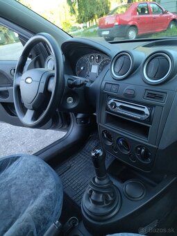 Ford Fiesta 1.4 Tdci 132 000 km - 2