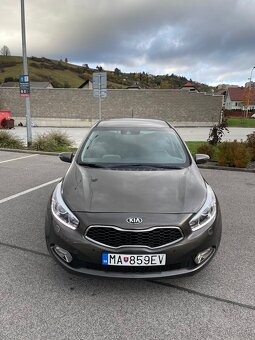 KIA Cee’d 1.6 CRDi Platinum – TOP výbava - 2