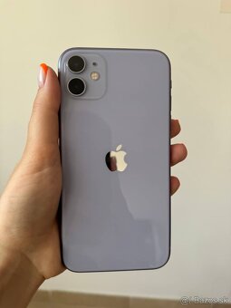 Predám iPhone 11, 64 GB, fialový - 2
