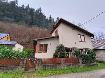 Dom blízko pri Martine- ihneď obývateľný - 2