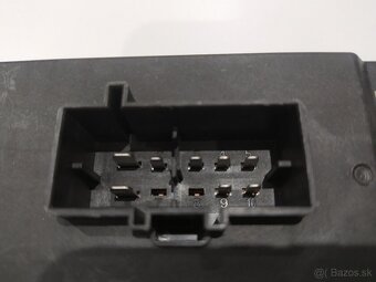 Riadiaca jednotka kufrovych dverí Audi VW 4KE959107A - 2