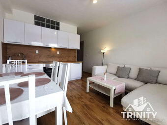 Na prenájom krásny 1-izbový byt s balkónom v Nových Zámkoch - 2