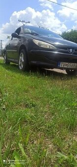 Peugeot 206 na náhradné diely v celku. - 2