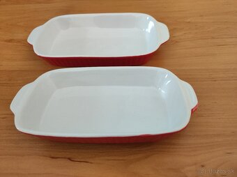 Rímsky hrniec, Taniere, Zapekacie misky, Smaltovanú panvicu, - 2