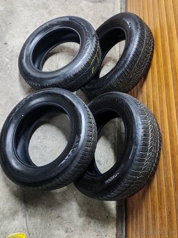 225/65 R17 zimné - 2