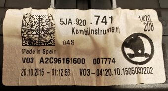 Prístrojová doska, budíky Škoda rapid 2016 - 2