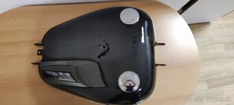 HD Sport Glide nádrž - 2