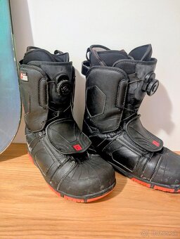 Snowboard a topánky - 2