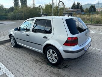 golf 4 - 2