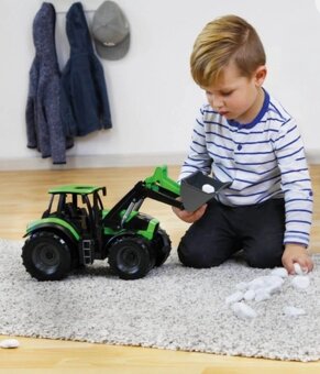 Traktor hračka 45 cm - 2