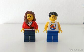 Predám LEGO City 7639 - Camper (2009) - 2