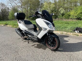 SYM GTS 300i - 2