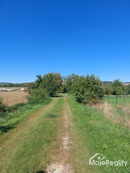 Trenčín/ Zamarovce – pozemok 1028 m2 na predaj - 2