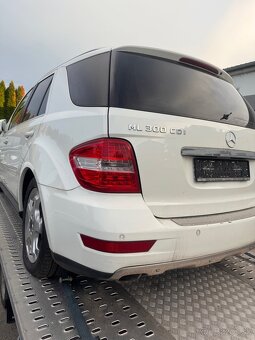 Rozpredam Mercedes ML 300cdi facelift - 2