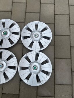 Puklice,kryty kolies Škoda Fabia 1 - 2