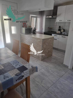 Exkluzívne dom s dvoma apartmánmi len 250m od mora v Chorvá - 2