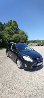 Ford c-max grande 7-miestne - 2