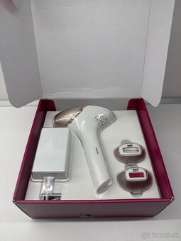 Philips Lumea IPL Hair Removal 9000 - 2