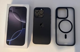 iPhone 16 Pro 128 GB čierny titán + ochranné sklo + kryt - 2