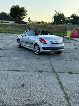Peugeot 207 cc - 2