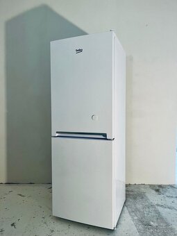 Beko RCSA 240K30W kombinovaná chladnička - 2