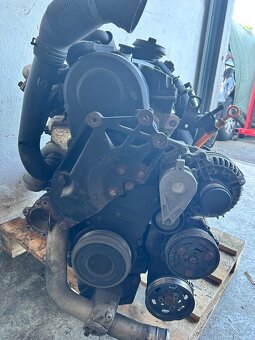 Motor 1.9TDI 85kw AUY plus převodovka FUX - 2