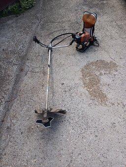 Predám krovinorez Villager BBC52E - 2