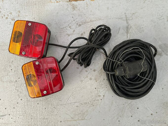 Zadné magnetické svetlá na príves 12V s predlžením - 2