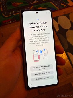 Samsung Galaxy Z Fold4 Vnútorný display poškodený - 2