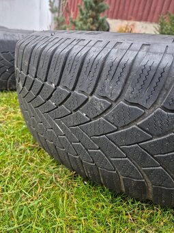 Predam 4ks elektrony s gumami - 2