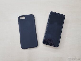 Iphone SE 2020 | PEKNÝ KUSOK - 2
