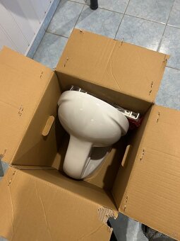 Predám WC supravu Alca plast - 2