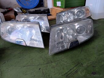 Predné svetlá Xenon Škoda Superb 1 - 2