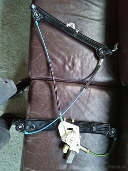 Stahovačka okna - 2