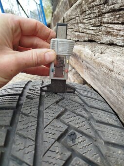 Zimne pneu 225/50 R17 98H - 2