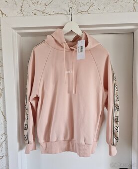 NOVE Guess ruzova a burgundy zlata mikina - 2