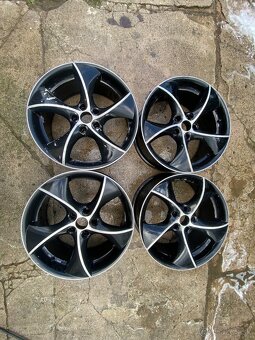 5x112 R18 ET35 8J - 2