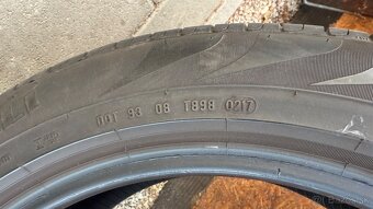 Pneu 235/55 R19 101V - 2
