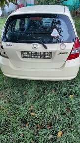 Rozpredam honda jazz na ND - 2