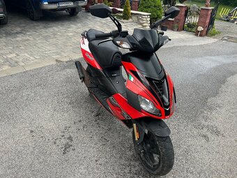 Aprilia SR50 - 2