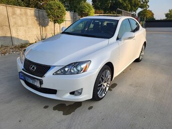 Lexus IS220d - 2