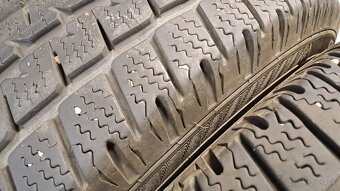 Predám 2ks jazdené zimné 205/65r16C Matador na dodávku - 2