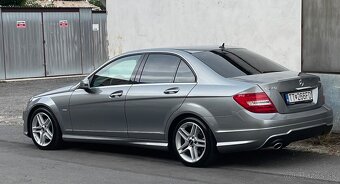 Mercedes C220 AMG - 2