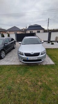 Škoda Octavia - 2