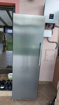 Skriňová mraznička - 2