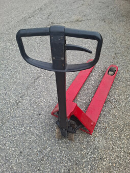 predám paletový vozík - 2