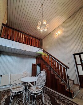 Poschodový veľký dvojgeneračný rodinný dom v obci ZBUDZA - 2