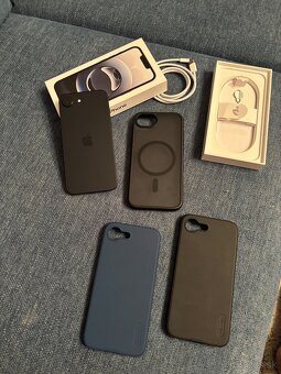 I phone 16e 128 GB - 2