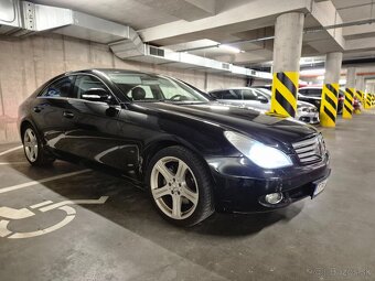 Mercedes Benz CLS 500 - 2