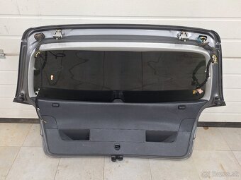 Zadný narazník, kufor golf 5 - 2